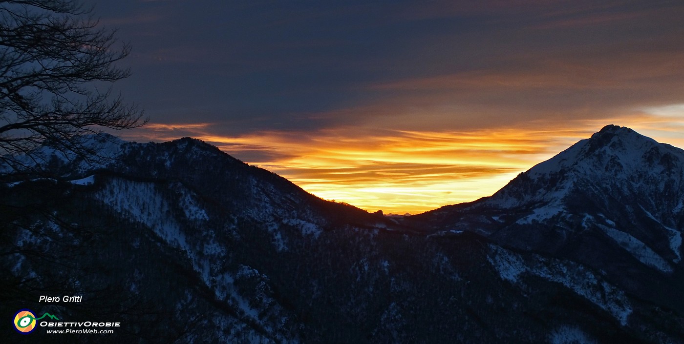 83 Colori del tramonto tra Due Mani e Grignetta.JPG